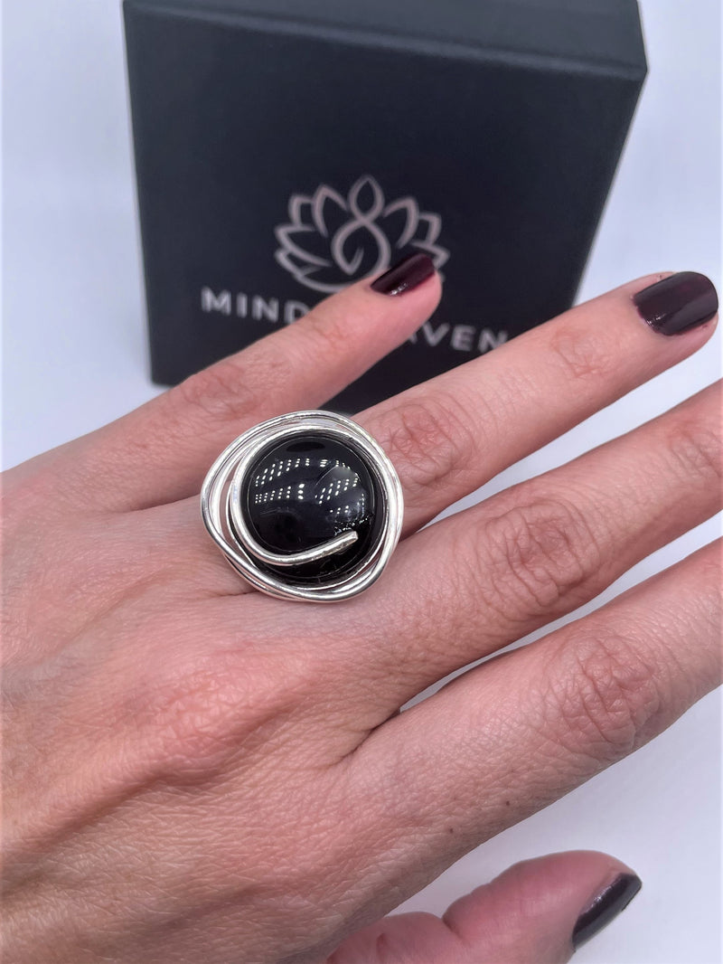Round wired onyx Sterling Silver ring